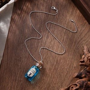 The Walking Dead Zombie Antidote Necklace With Cork Glass Bottle Pendant Charm